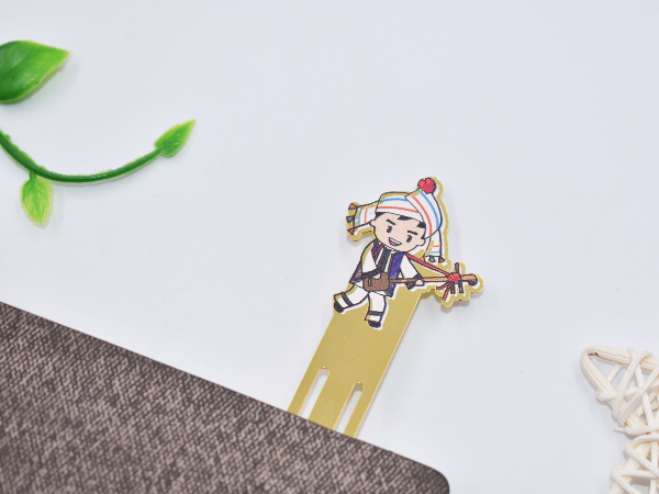 免费设计_定制_创意动画人物金属书签样版